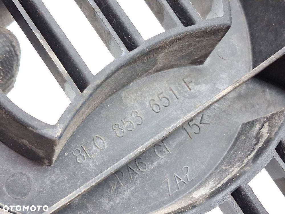ATRAPA GRILL ZNACZEK AUDI A4 B6 8E0853651F - 7