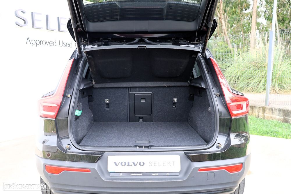Volvo XC 40 1.5 T5 PHEV R-Design - 4