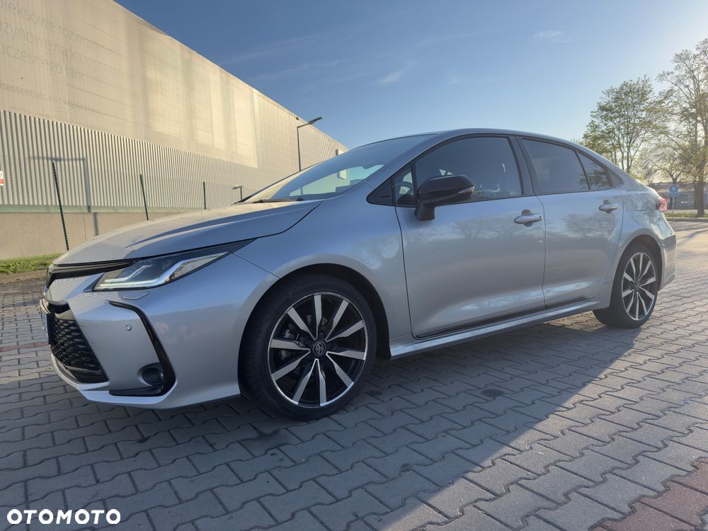 Toyota Corolla 1.8 Hybrid GR Sport - 3