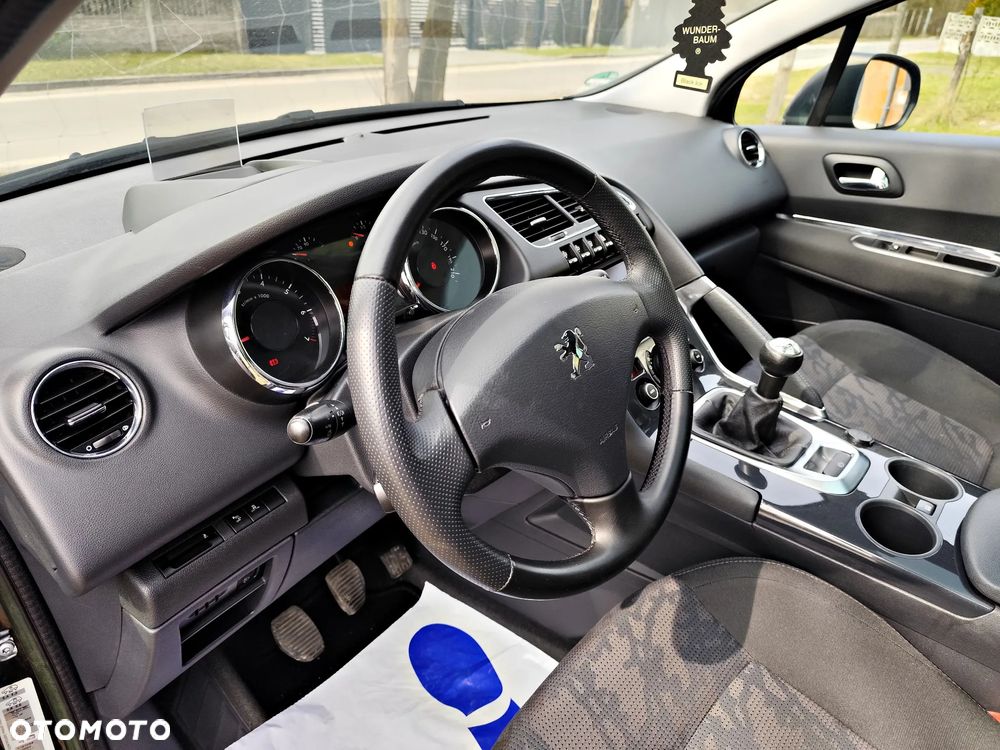 Peugeot 3008 120 VTi Active - 23