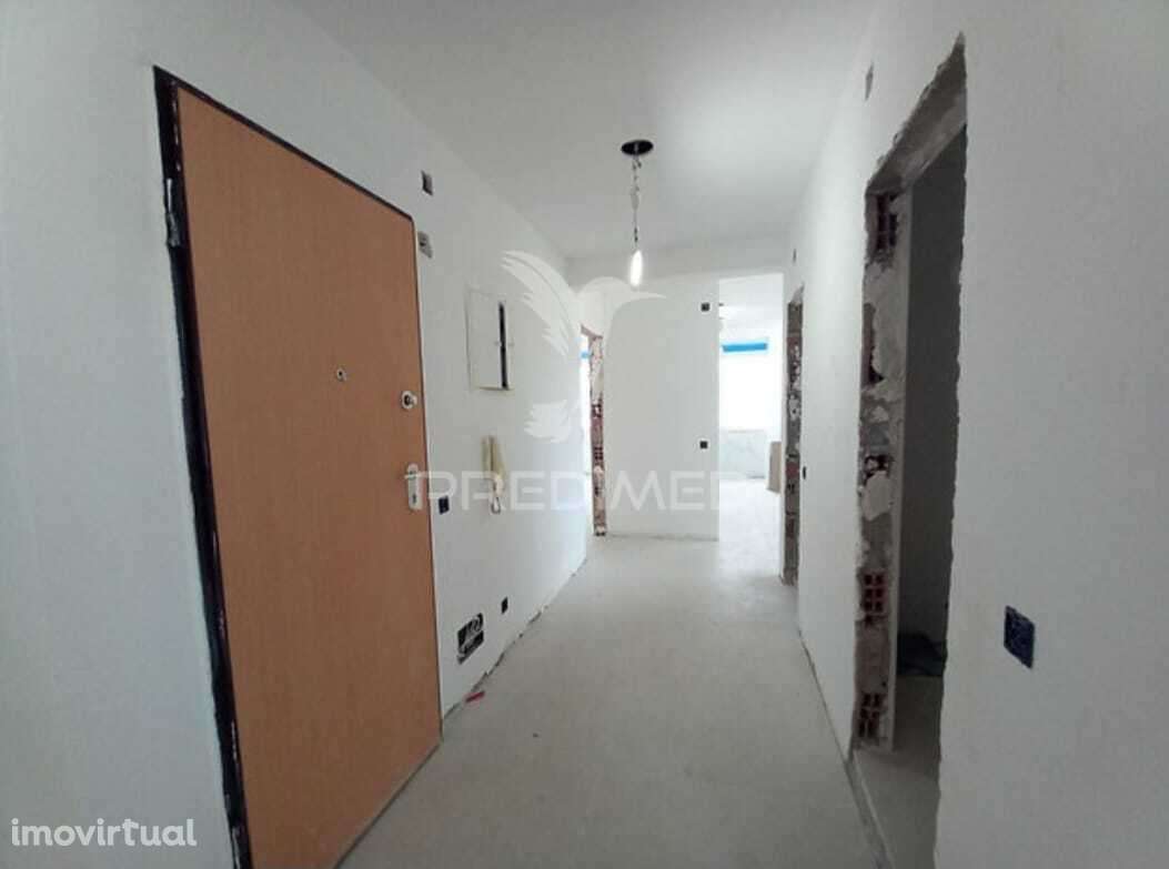 Apartamento T4 no Laranjeiro, Almada - Grande imagem: 2/15