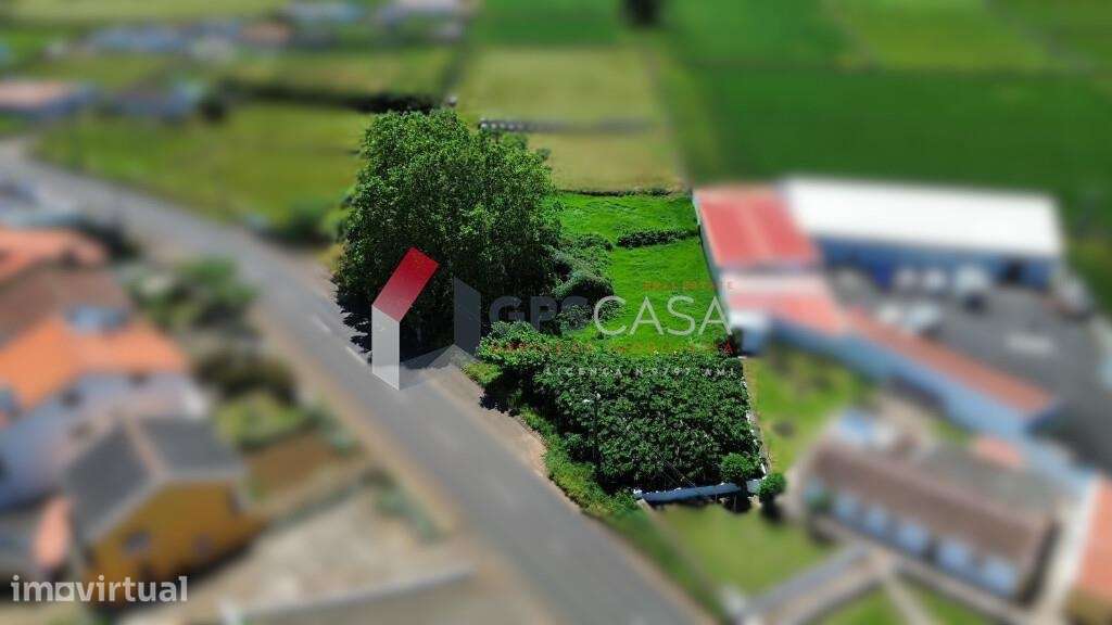 Prédio Misto com Projeto Aprovado – Santa Cruz, Praia da Vitória - Grande imagem: 4/13