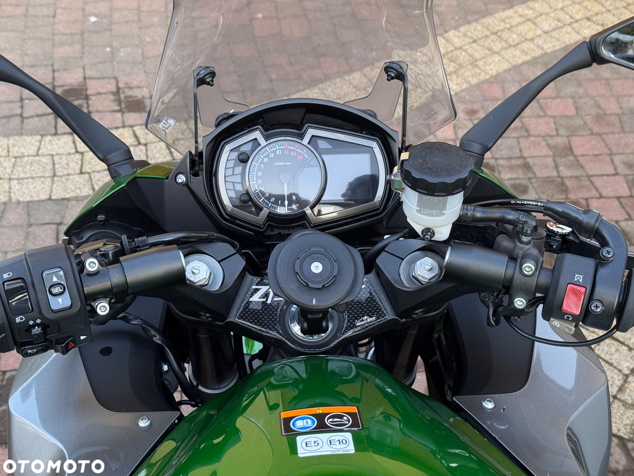Kawasaki Ninja 1000 SX - 14