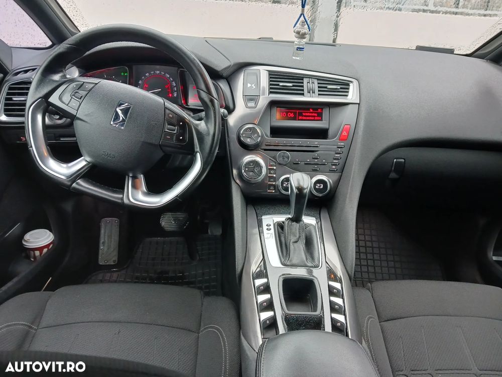 Citroën DS5 1.6 e-HDI Airdream BMP6 Chic - 5