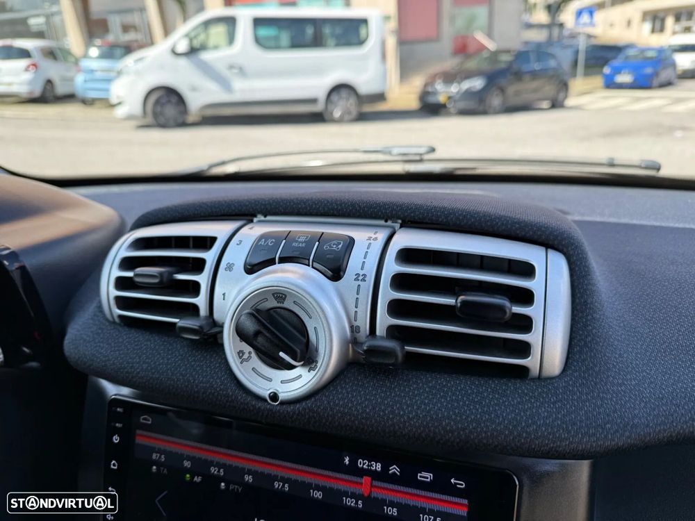 Smart ForTwo Coupé 1.0 mhd Passion 71 - 13