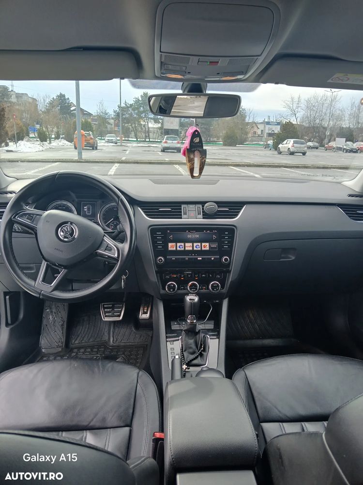 Skoda Octavia 2.0 TDI (Green tec) DSG Style - 6