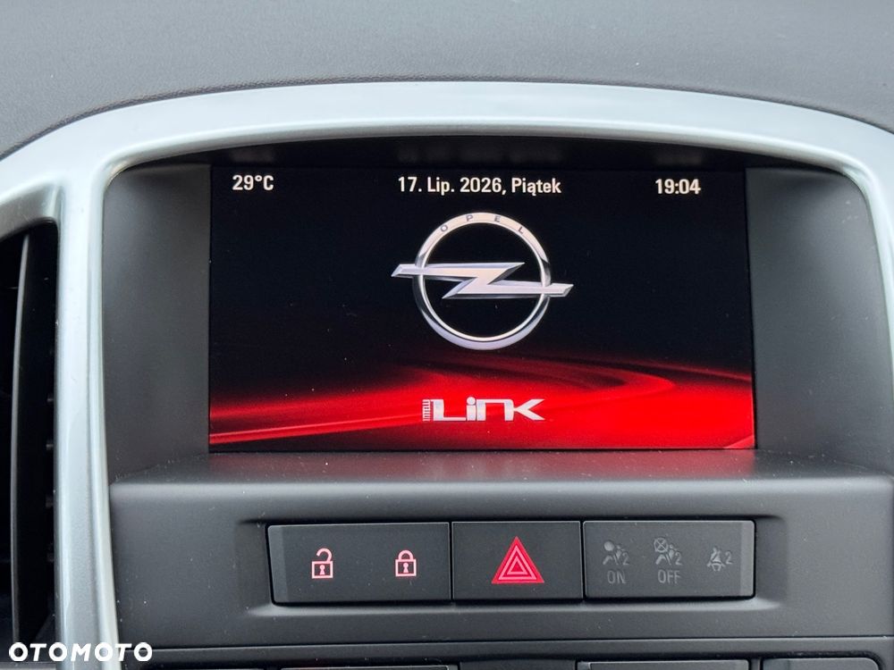 Opel Astra 2.0 BiTurbo CDTI DPF ecoFLEX SportsTourer St - 24