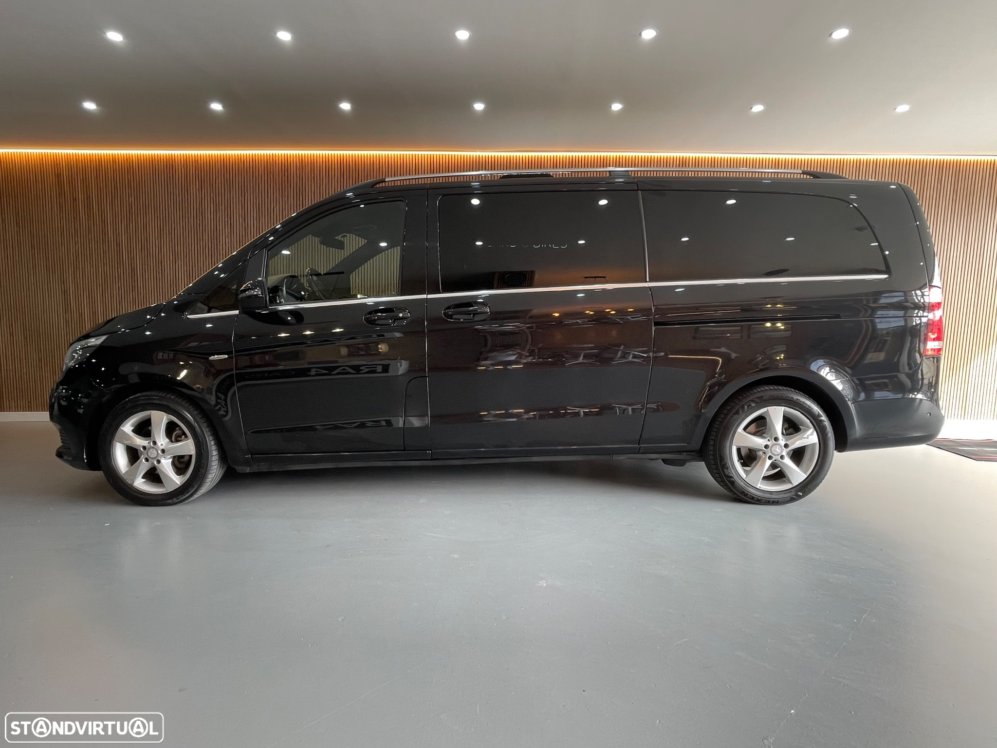 Mercedes-Benz V 220 d Exclusive Aut. - 17