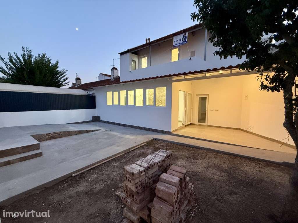 Moradia T5 no Barreiro - Grande imagem: 4/25