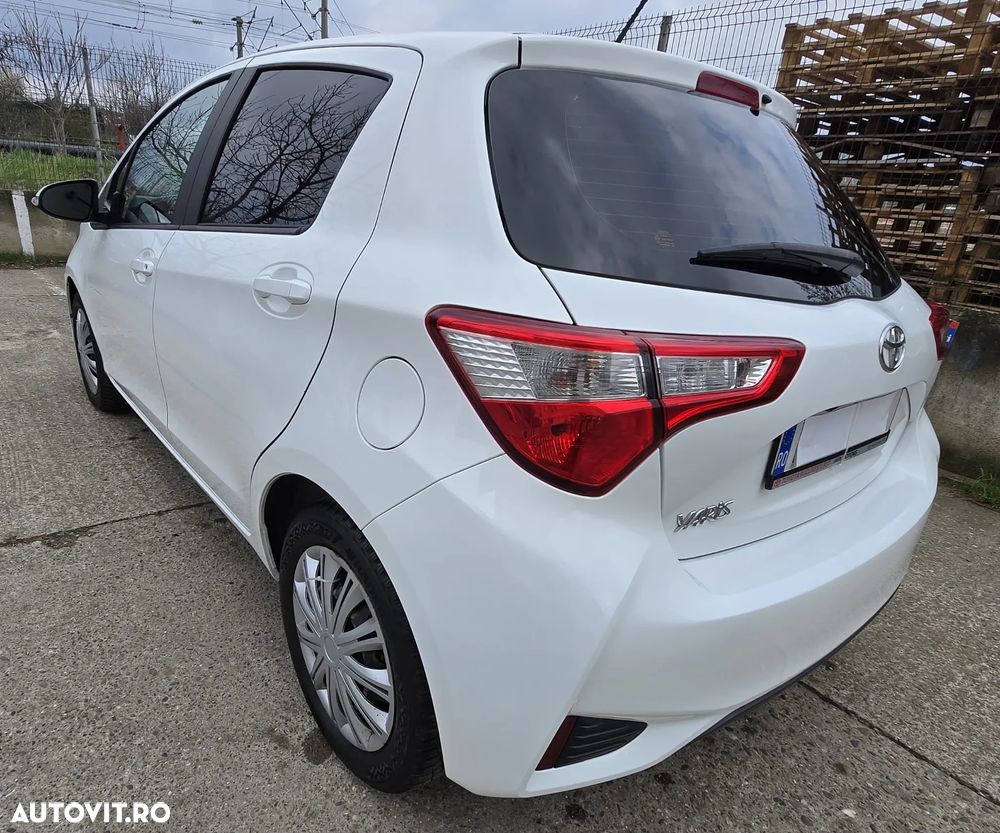 Toyota Yaris 1.5 L VVT-iE Multidrive S Active - 9