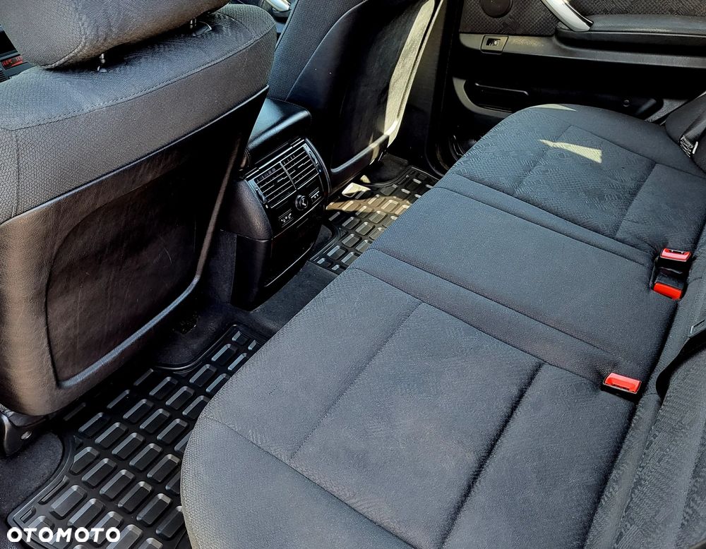 BMW X5 4.4i - 23