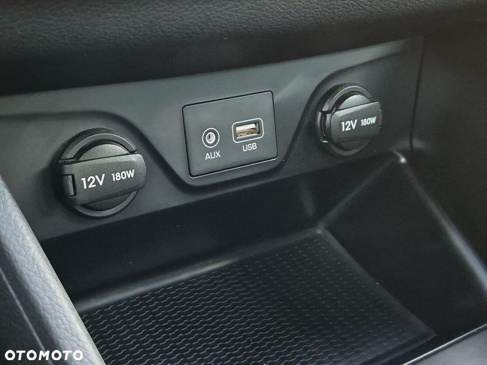 Hyundai Tucson 1.6 GDI BlueDrive Style 2WD - 23