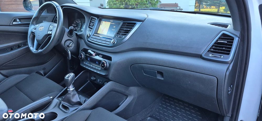 Hyundai Tucson blue 1.6 GDi 2WD Passion - 15