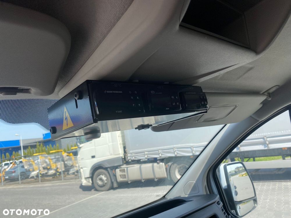 Ford Transit Custom - 12