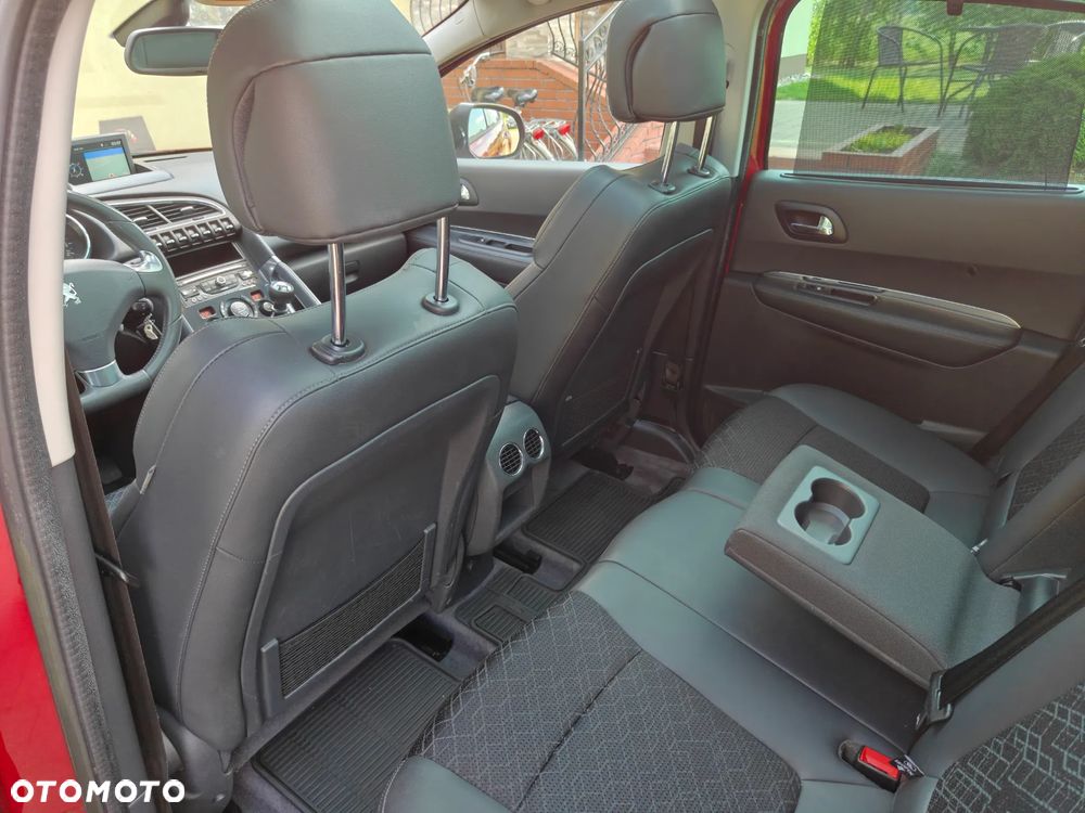 Peugeot 3008 HDi FAP 150 Allure - 17