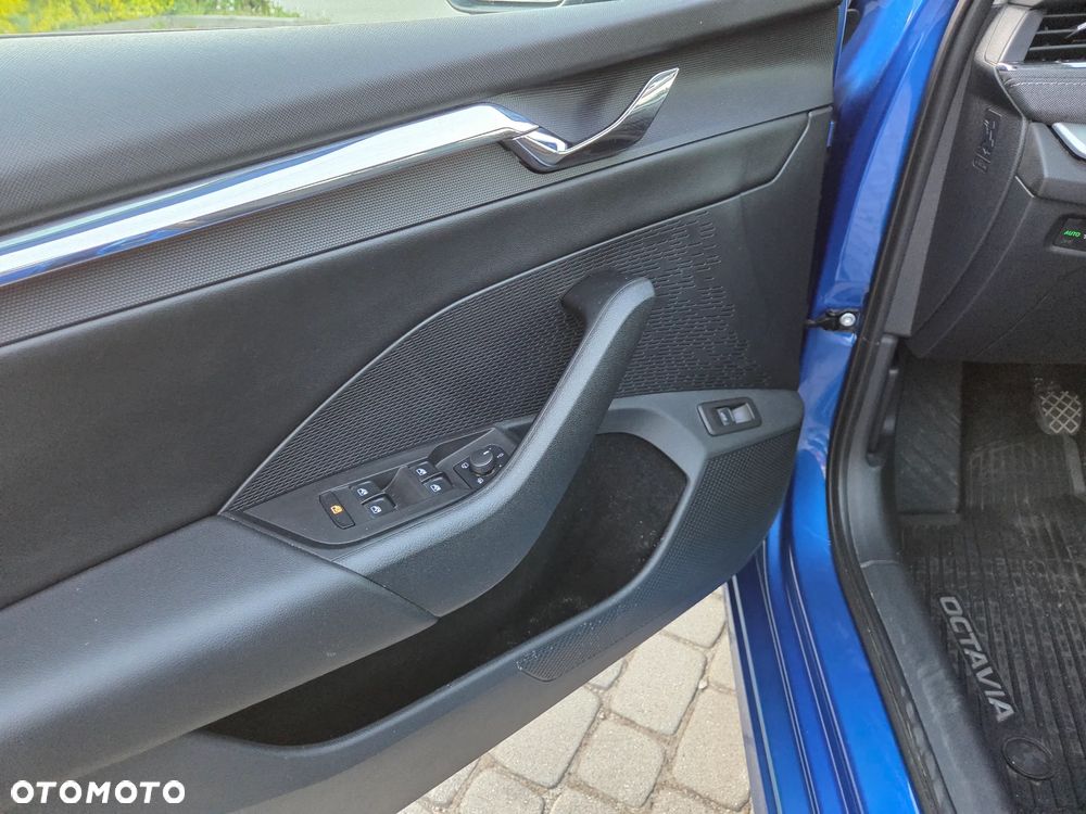 Skoda Octavia 1.5 TSI ACT Style - 26