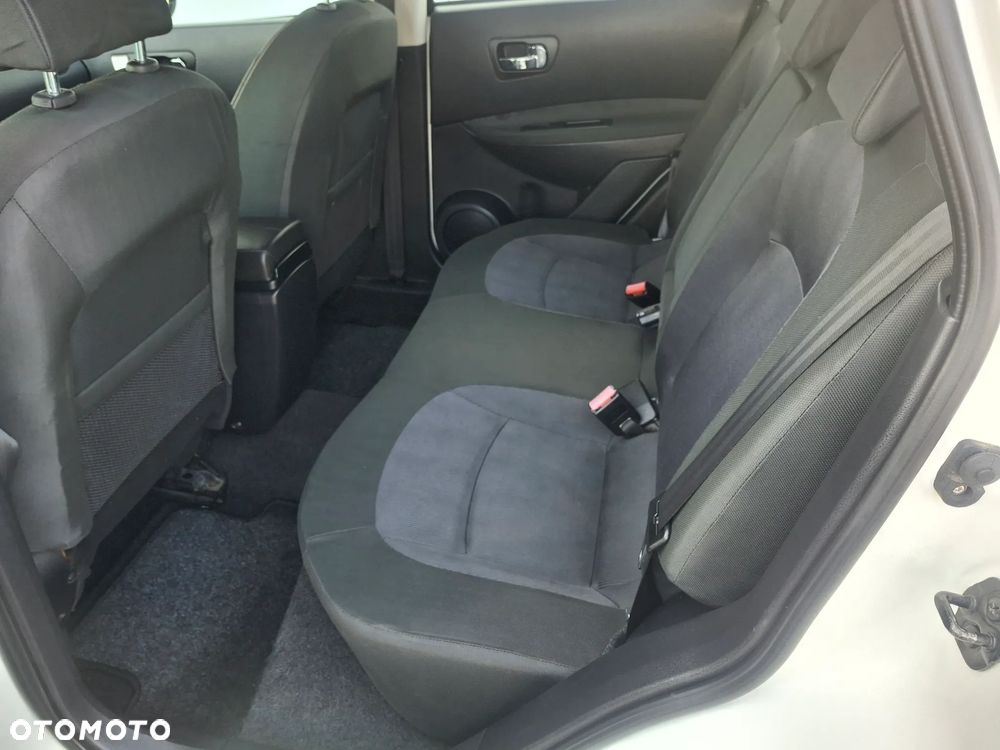 Nissan Qashqai 1.6 visia - 21