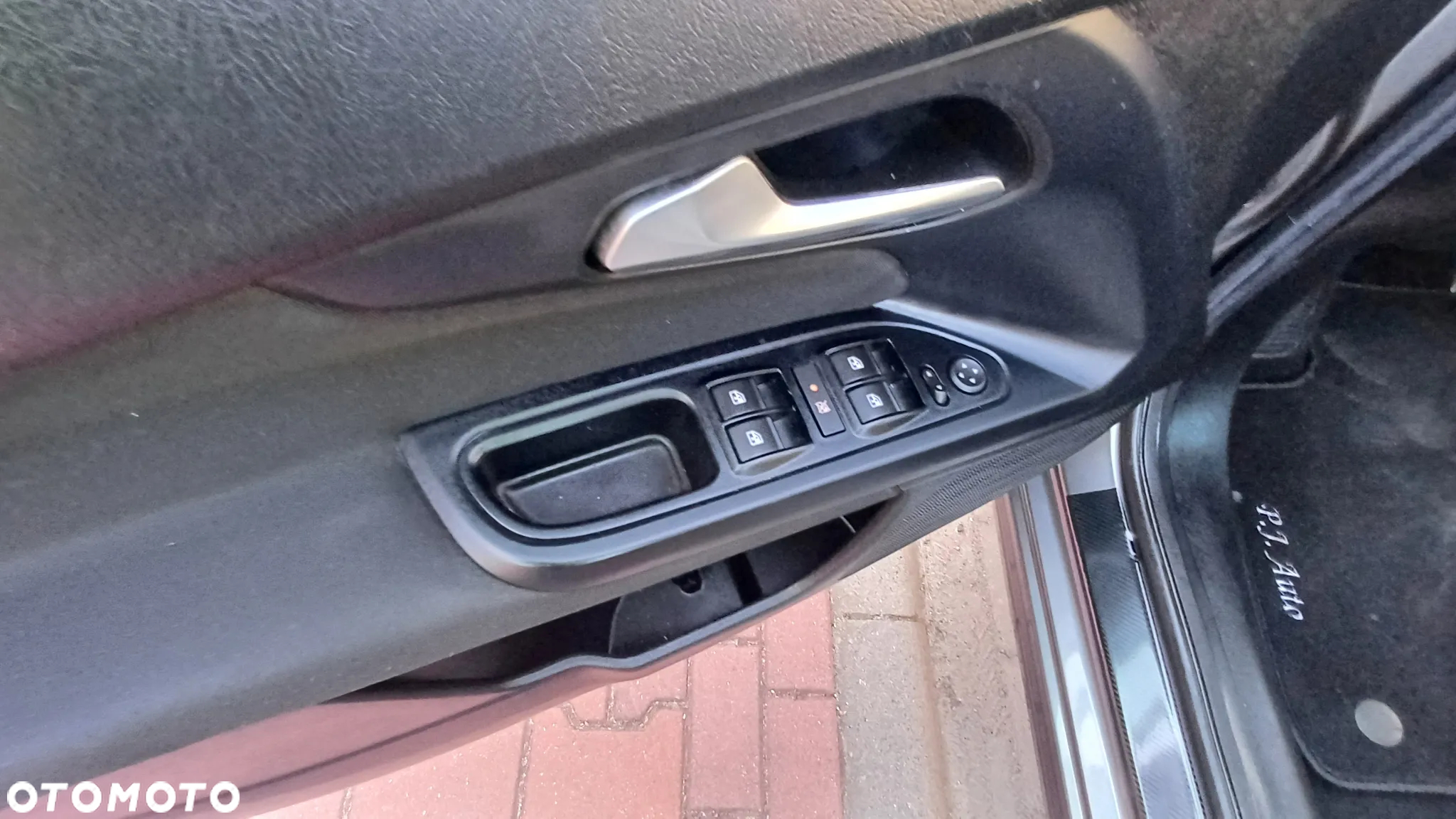 Fiat Tipo 1.3 MultiJet 16v Easy - 24
