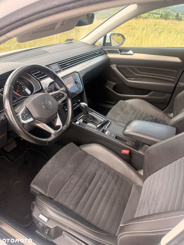 Volkswagen Passat 2.0 TDI EVO Elegance DSG - 7