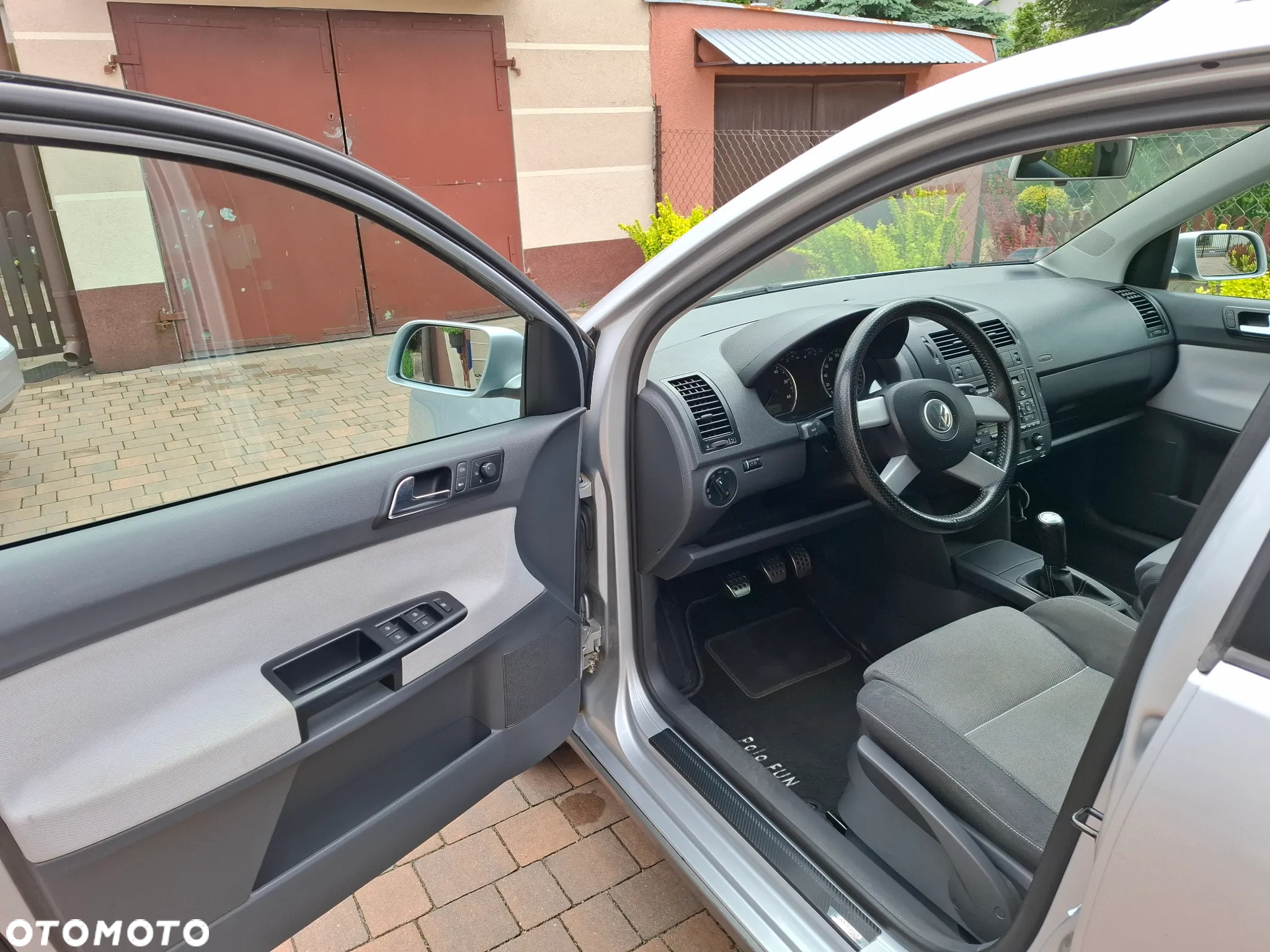 Volkswagen Polo Cross 1.4 16V - 13