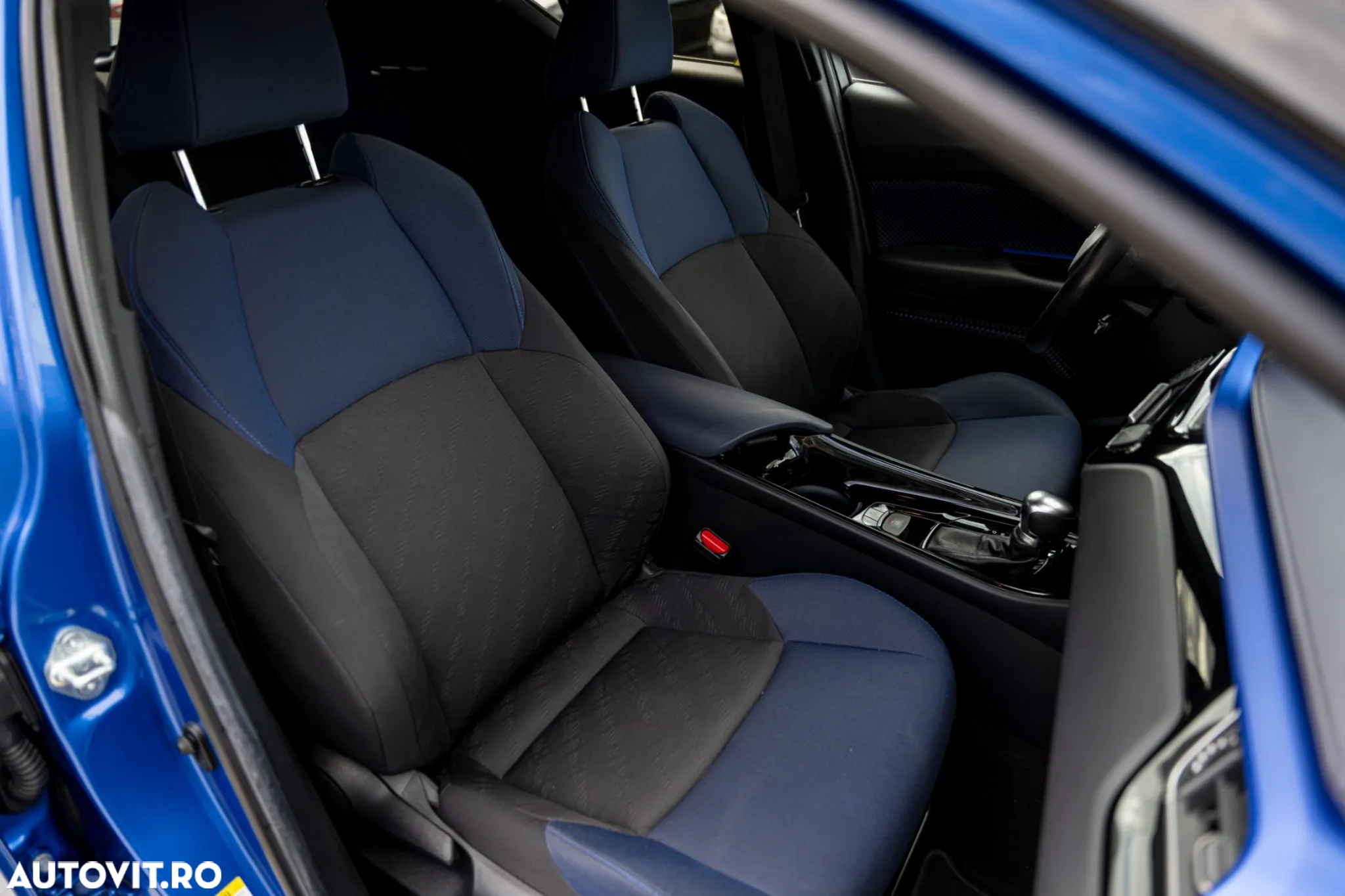 Toyota C-HR 1.8 HSD 122 CP 4x2 CVT Style - 16