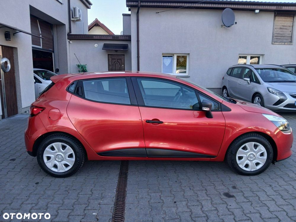 Renault Clio 1.2 16V Alize - 5