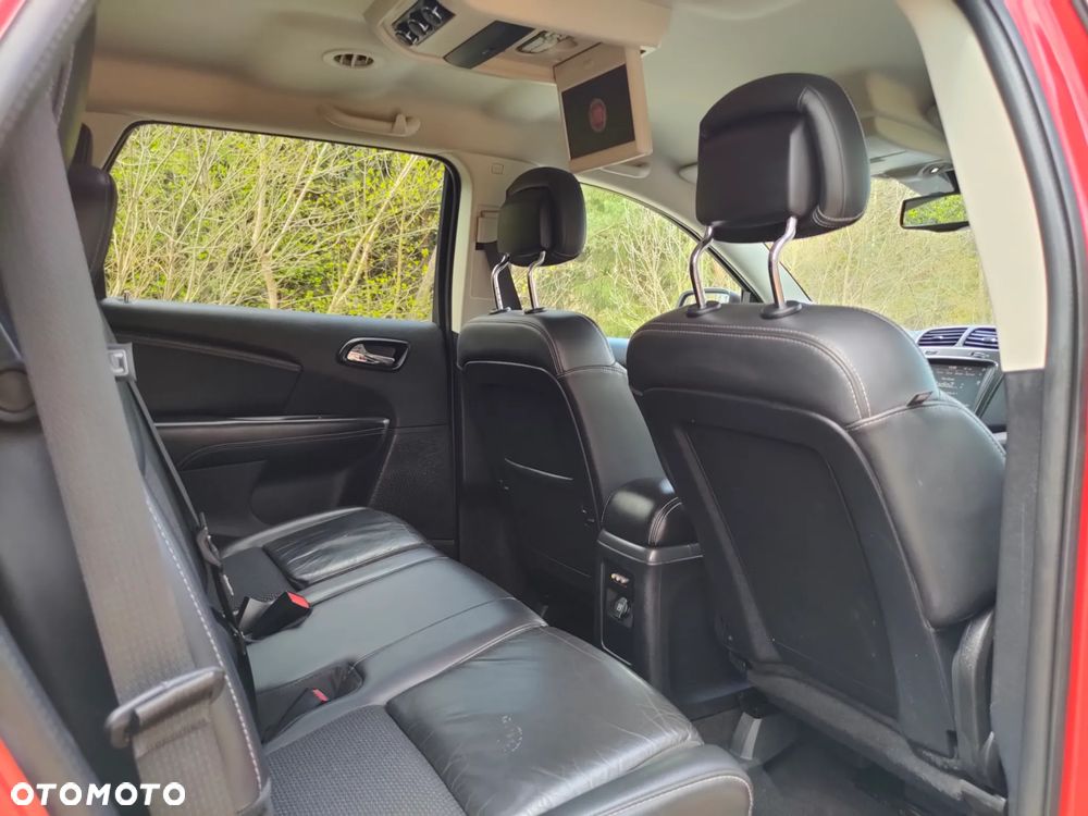 Fiat Freemont 2.0 Multijet 16V DPF Automatik Allrad Lounge - 25