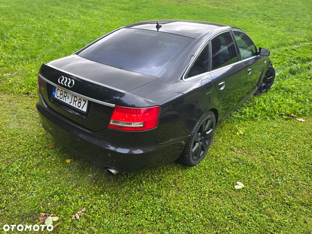 Audi A6 Limousine 2.4 - 6
