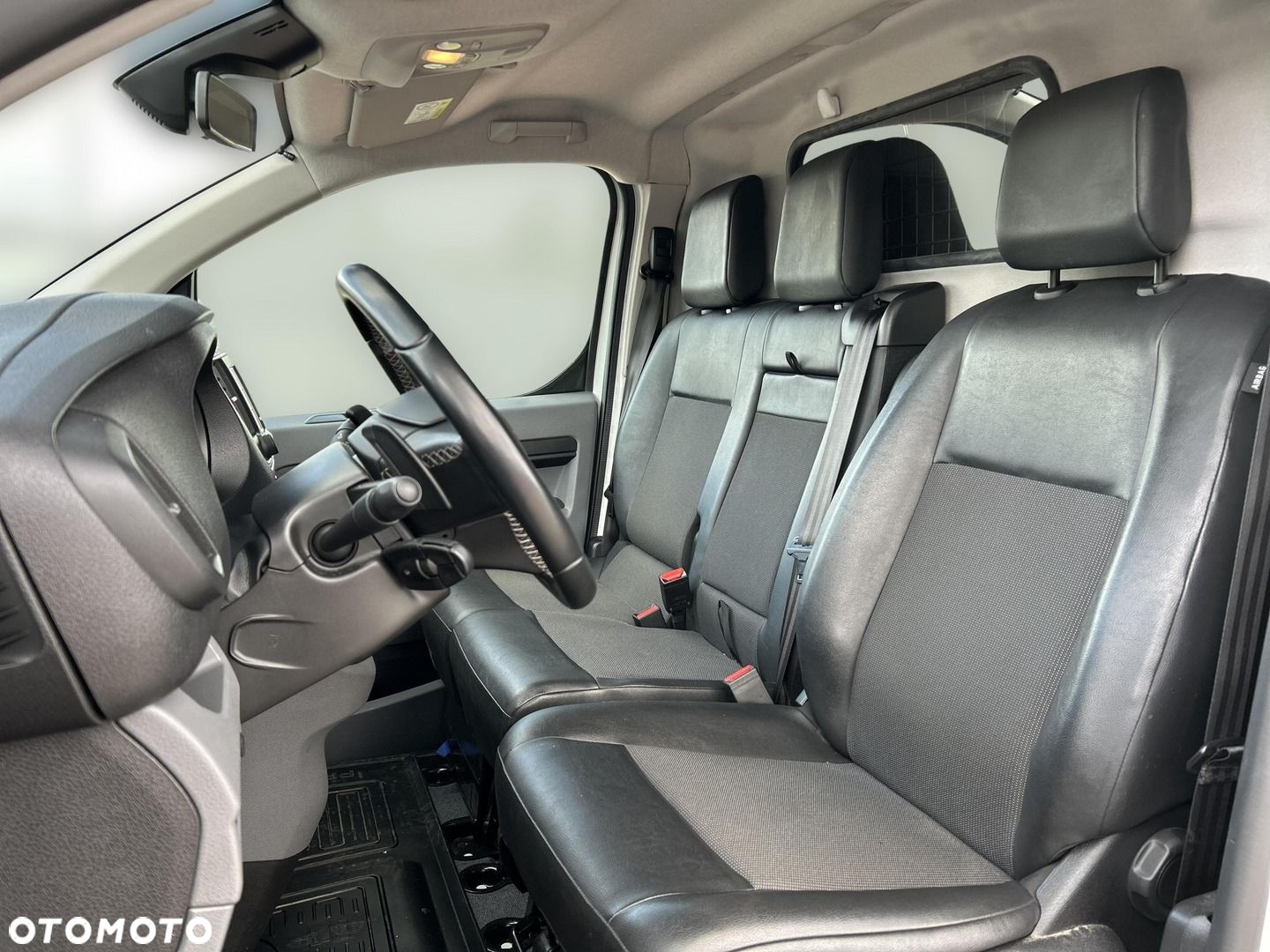 Toyota PROACE - 13