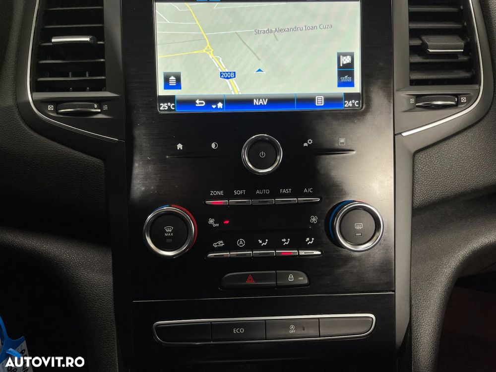 Renault Megane Blue dCi 116 EDC Zen - 17