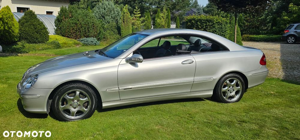 Mercedes-Benz CLK - 11