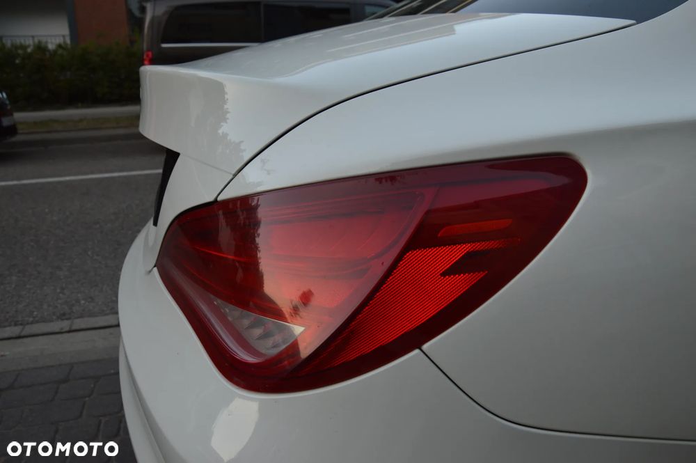 Mercedes-Benz CLA 250 7G-DCT Sport - 15