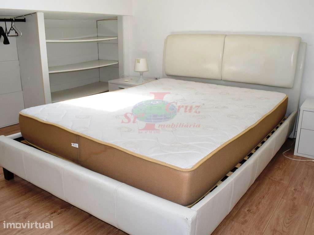 Apartamento T3 + Sótão Dividido - Pinhal de Marrocos - Grande imagem: 4/25