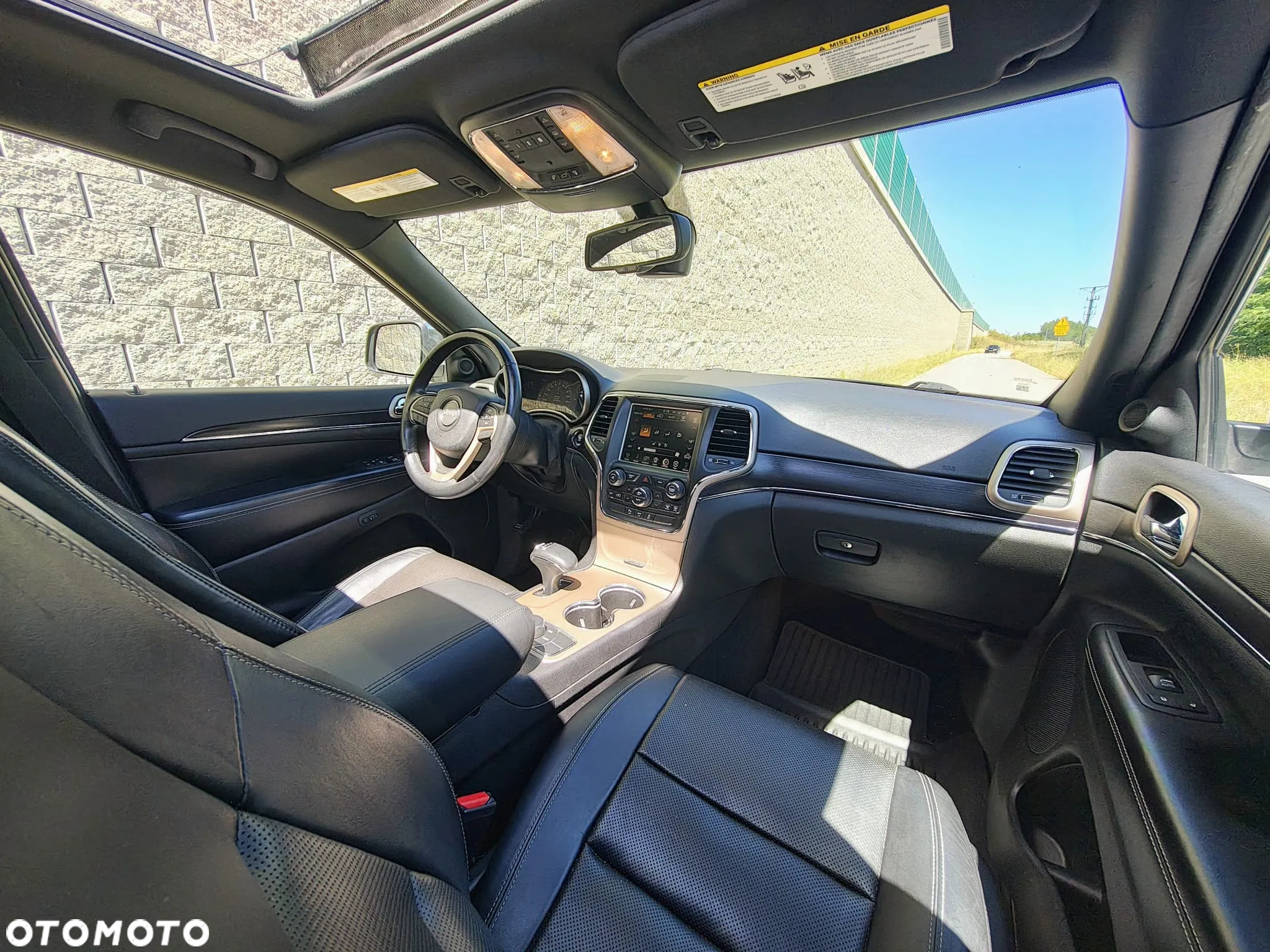 Jeep Grand Cherokee - 9