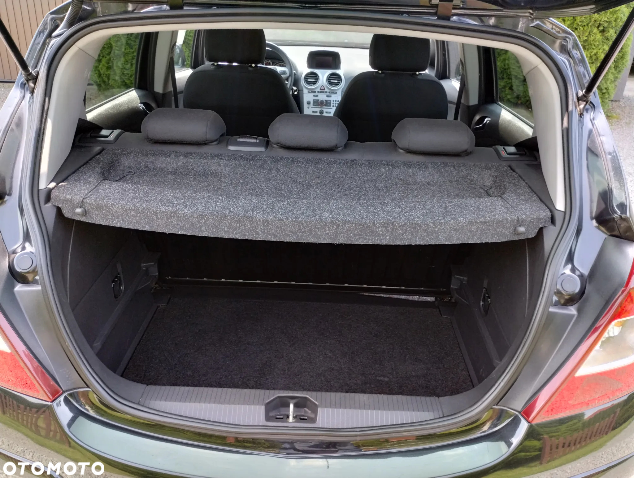 Opel Corsa 1.4 16V Active - 18