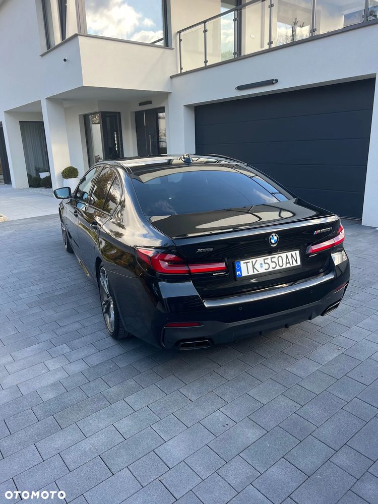 BMW Seria 5 M550i xDrive - 5