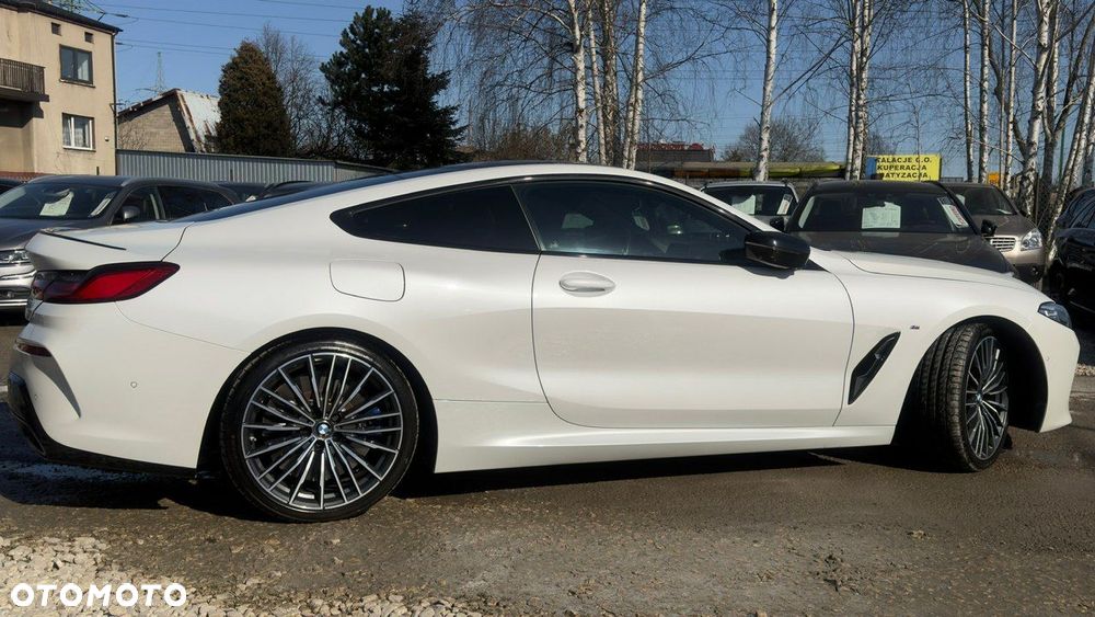 BMW Seria 8 - 2