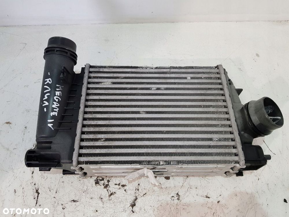 CHŁODNICA INTERCOOLERA 144962803R RENAULT MEGANE IV NISSAN QASHQAI 1.3 TCE - 1