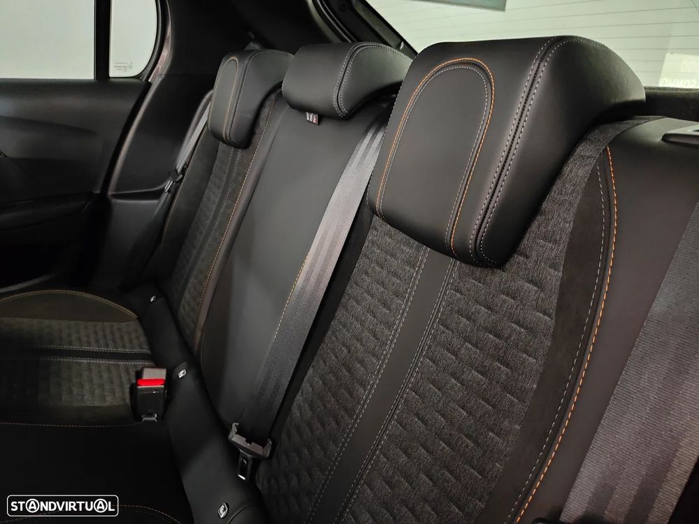 Peugeot 208 1.2 PureTech Allure Pack EAT8 - 40