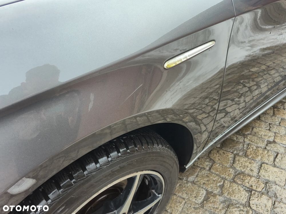 Alfa Romeo Giulietta 2.0 JTDM Distinctive - 8