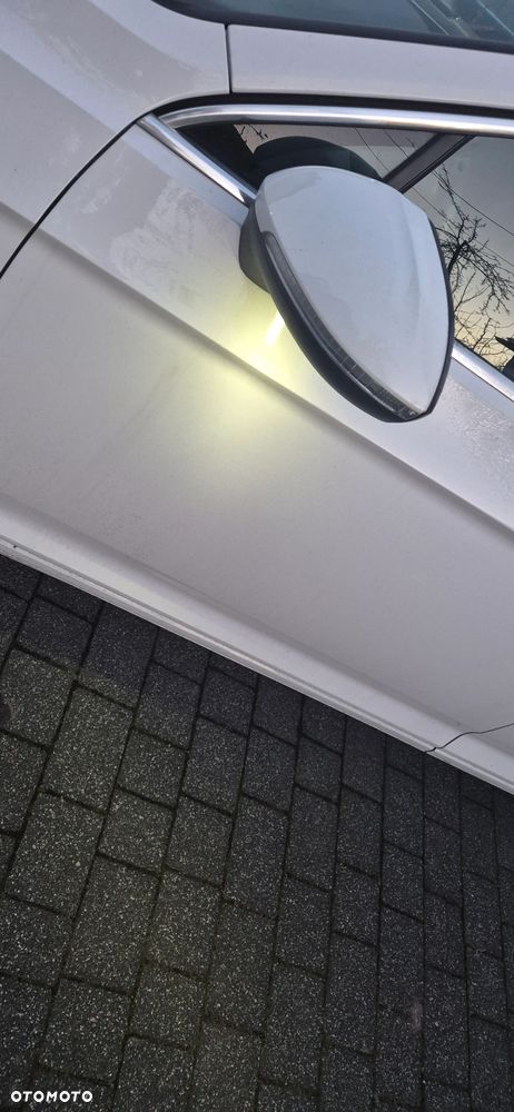 Volkswagen Passat 2.0 TDI EVO Business DSG - 19