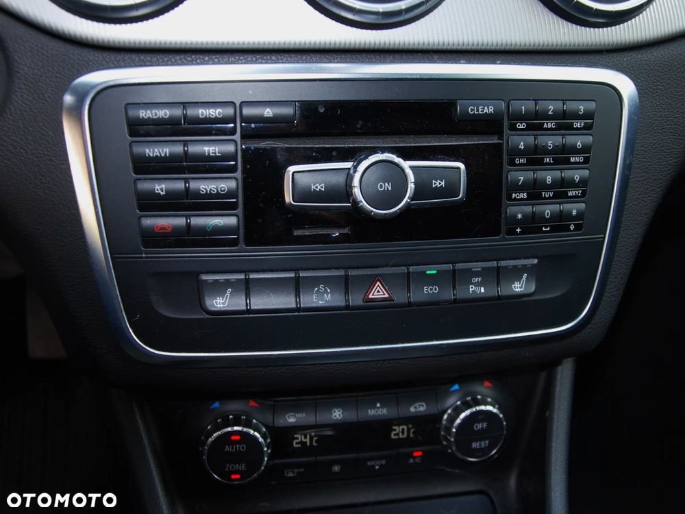 Mercedes-Benz CLA 220 CDI 7G-DCT AMG Line - 33