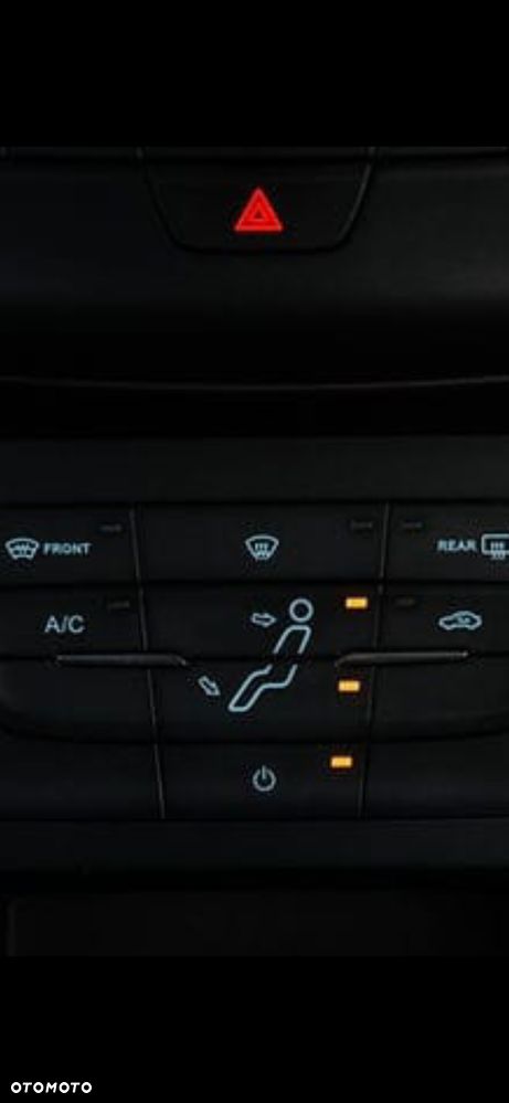 Ford Focus 1.6 SYNC Edition - 25