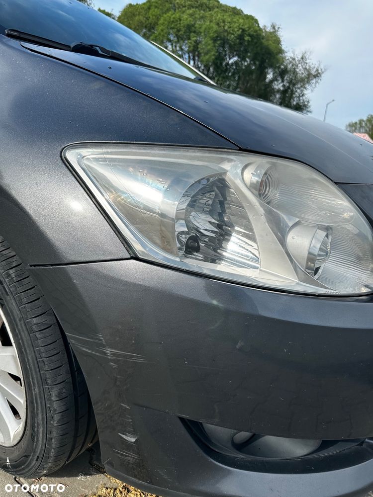 Toyota Auris 2.0 D-4D Sol - 22