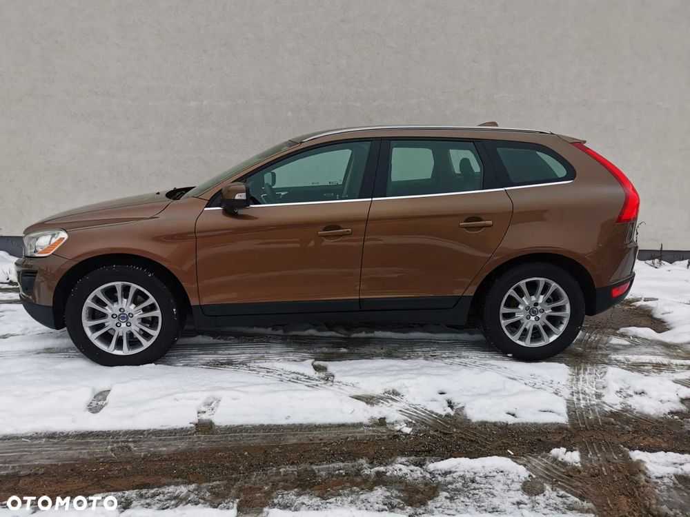 Volvo XC 60 D5 AWD Summum - 2