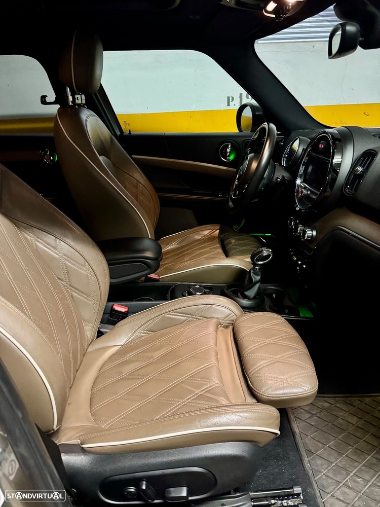 MINI Countryman Cooper SE ALL4 Auto - 11