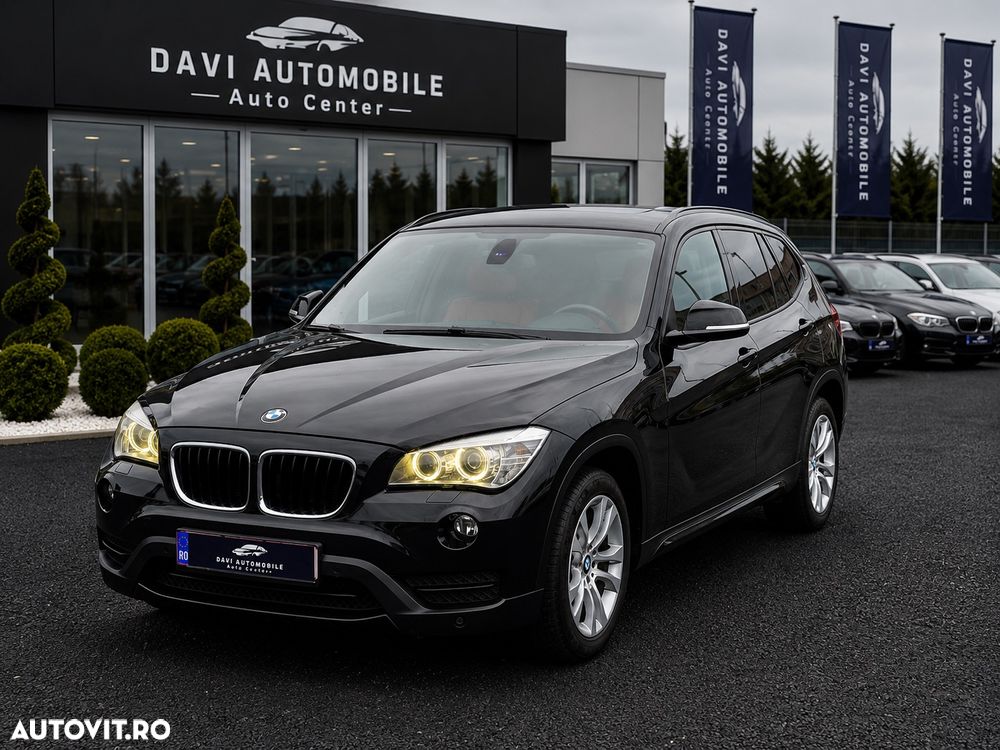 BMW X1 xDrive18d Aut. Sport Line - 1