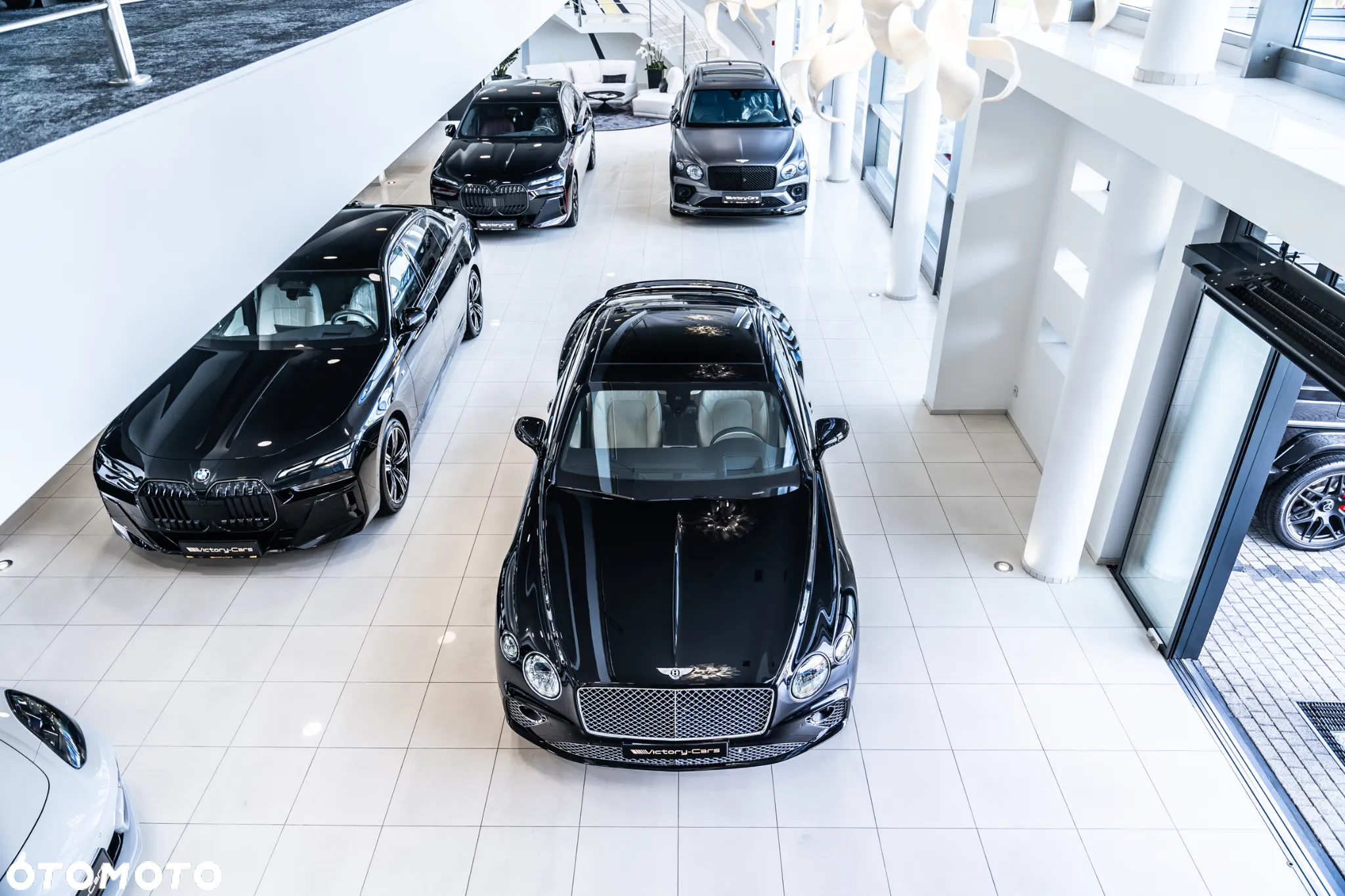 Bentley Continental GT New V8 - 21