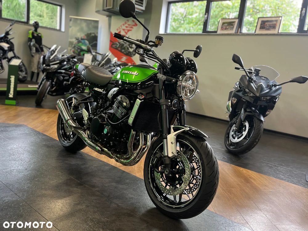 Kawasaki Z 900 RS - 1