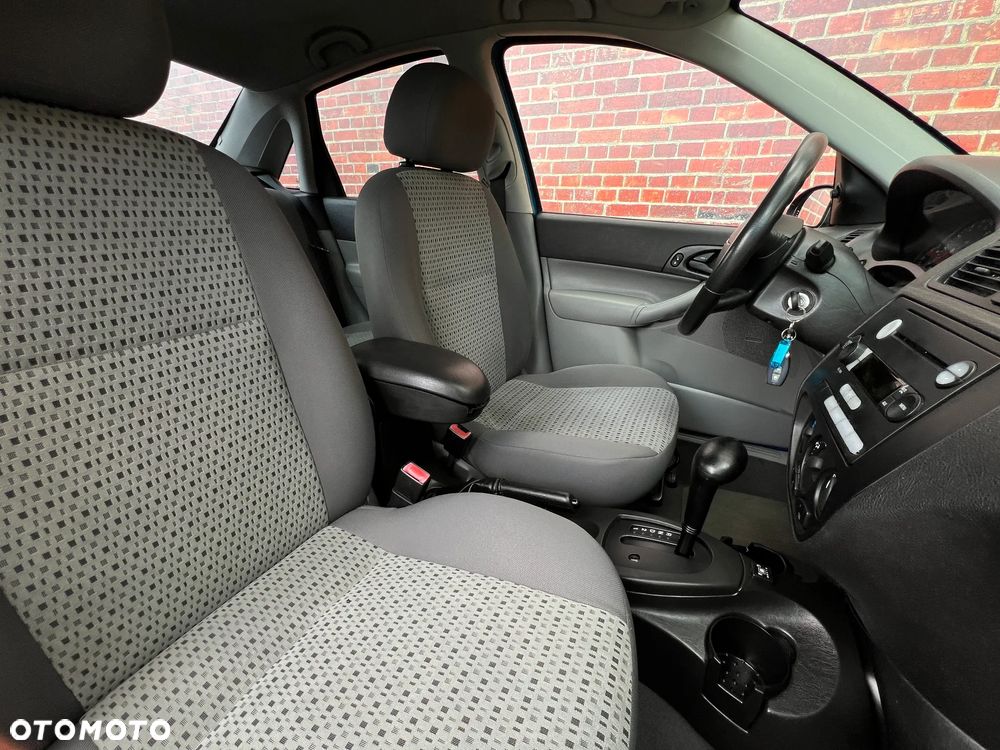 Ford Focus - 15